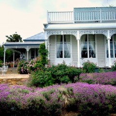 Australia Uncovered: Lake Daylesford Country House